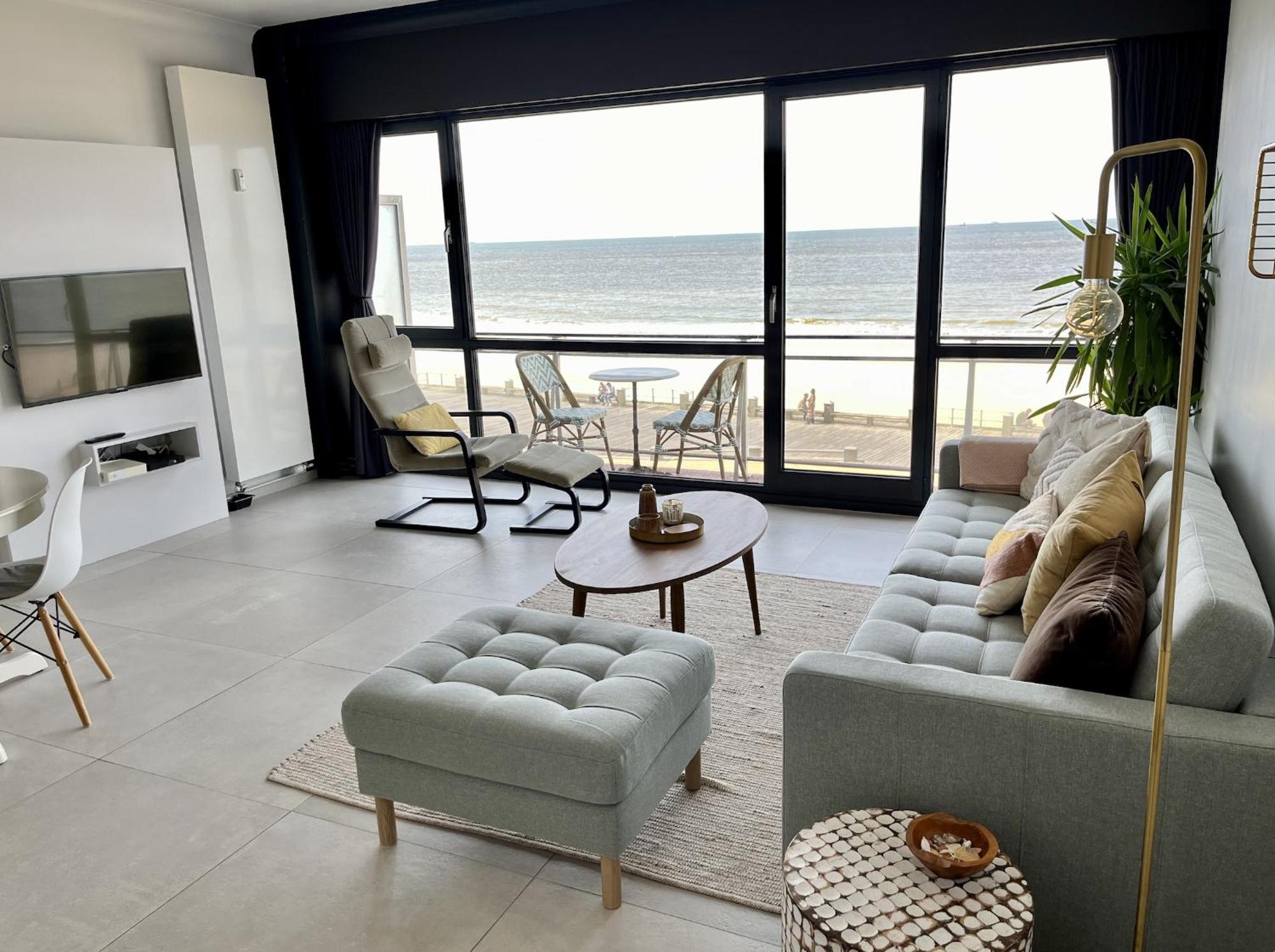 Panoramic Seaview Apartment With Free Private Garage Ostend Exterior photo